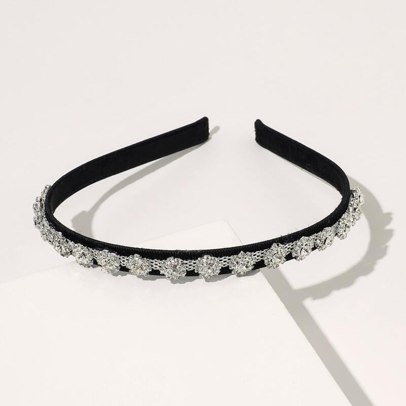 

Rhinestone Engraved Hair Hoop, Black