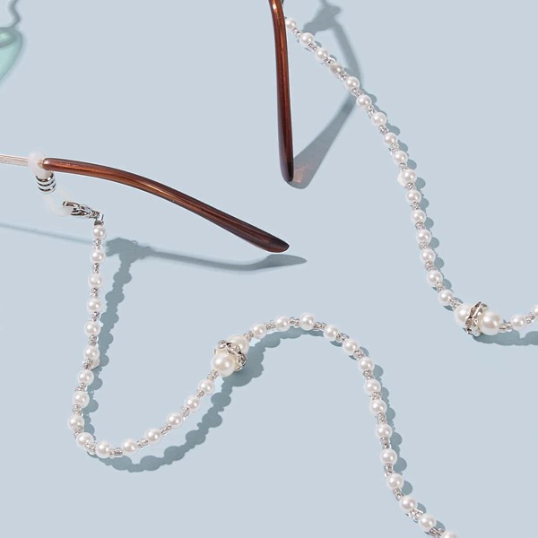 

Faux Pearl Beaded Glasses Chain, White