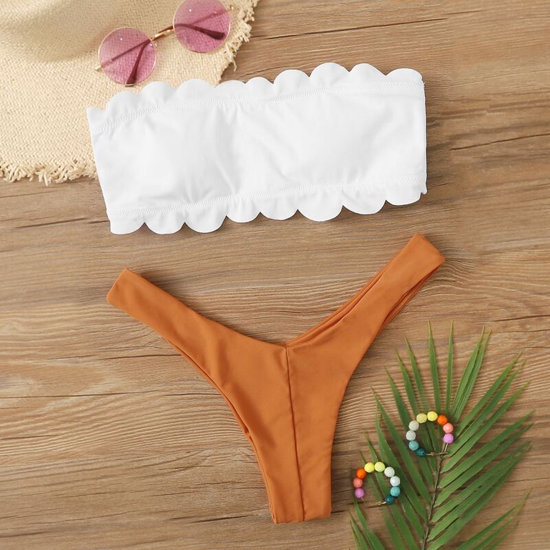 

Scallop Trim Bandeau High Cut Bikini Swimsuit, Multicolor