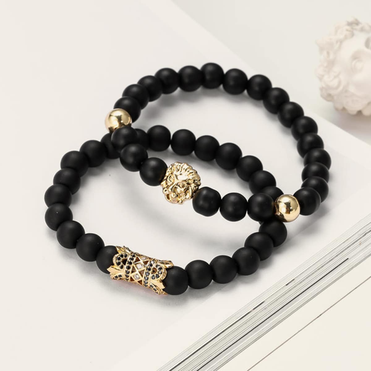 

2pcs Guys Animal Head Decor Beaded Bracelet, Black