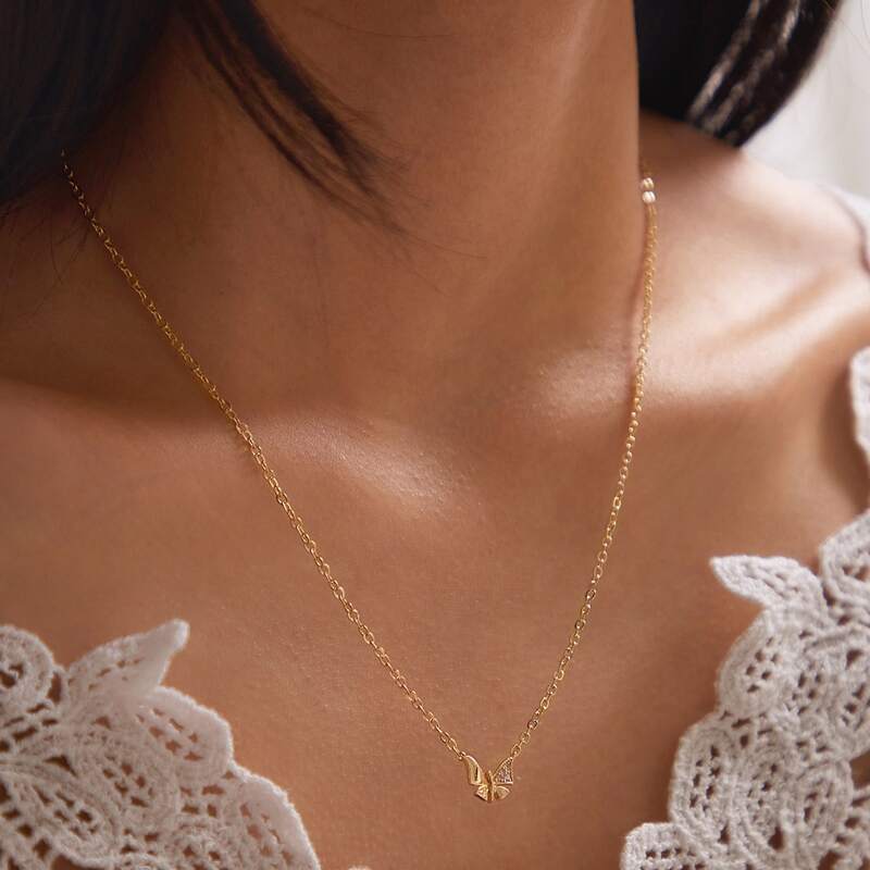 

1pc Rhinestone Decor Butterfly Charm Necklace, Gold