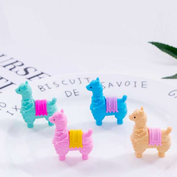 

2pcs Random Alpaca Shaped Eraser