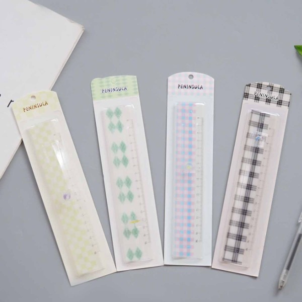 

2pcs Random Geometric Pattern Ruler