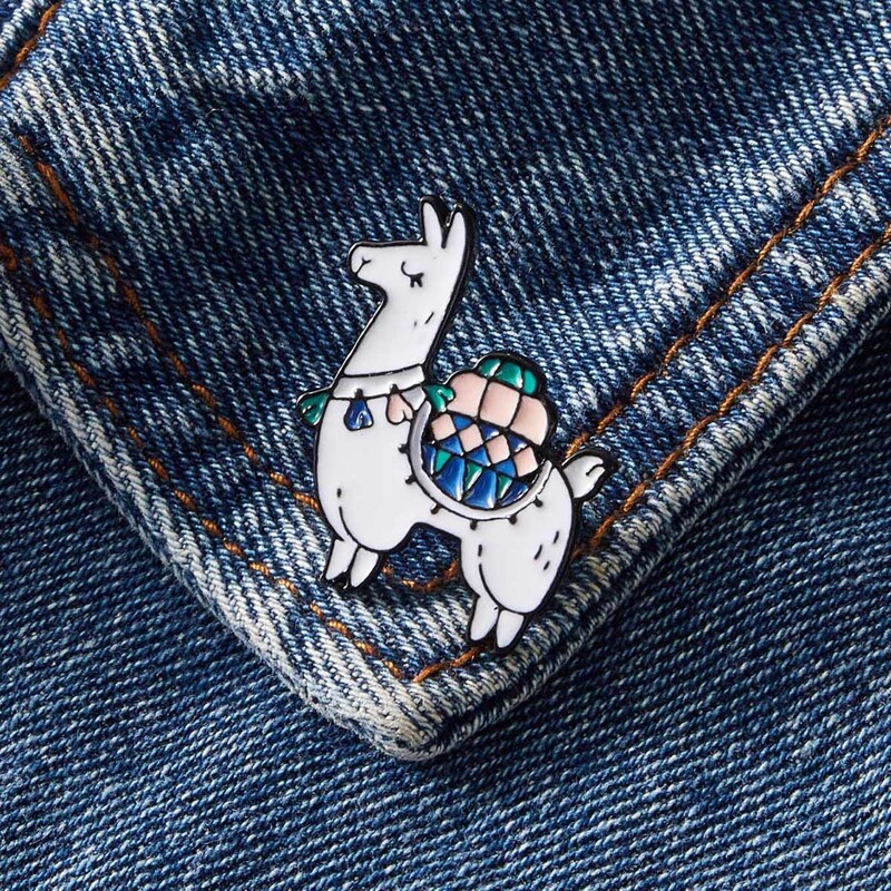 

1pc Alpaca Design Brooch, Multicolor