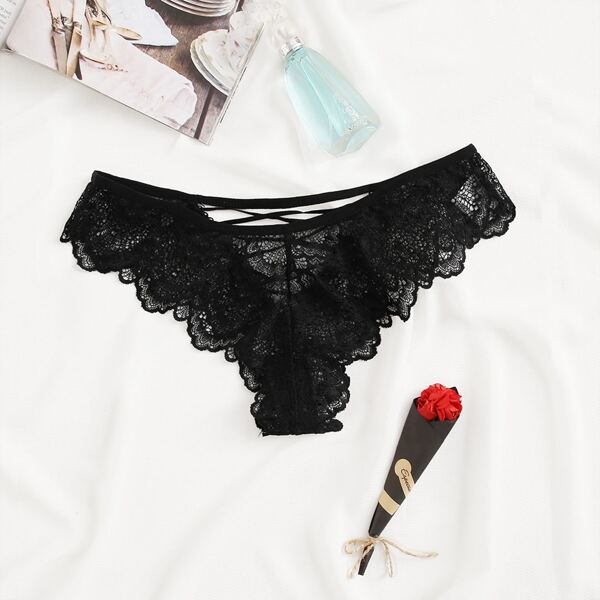 

Crisscross Scallop Lace Panty, Black