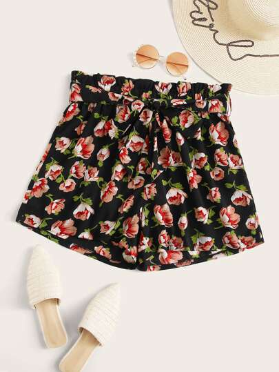 Plus Floral Print Self Tie Shorts