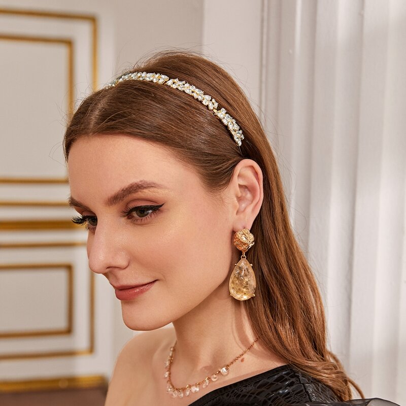 

Rhinestone Engraved Hair Hoop, Gold