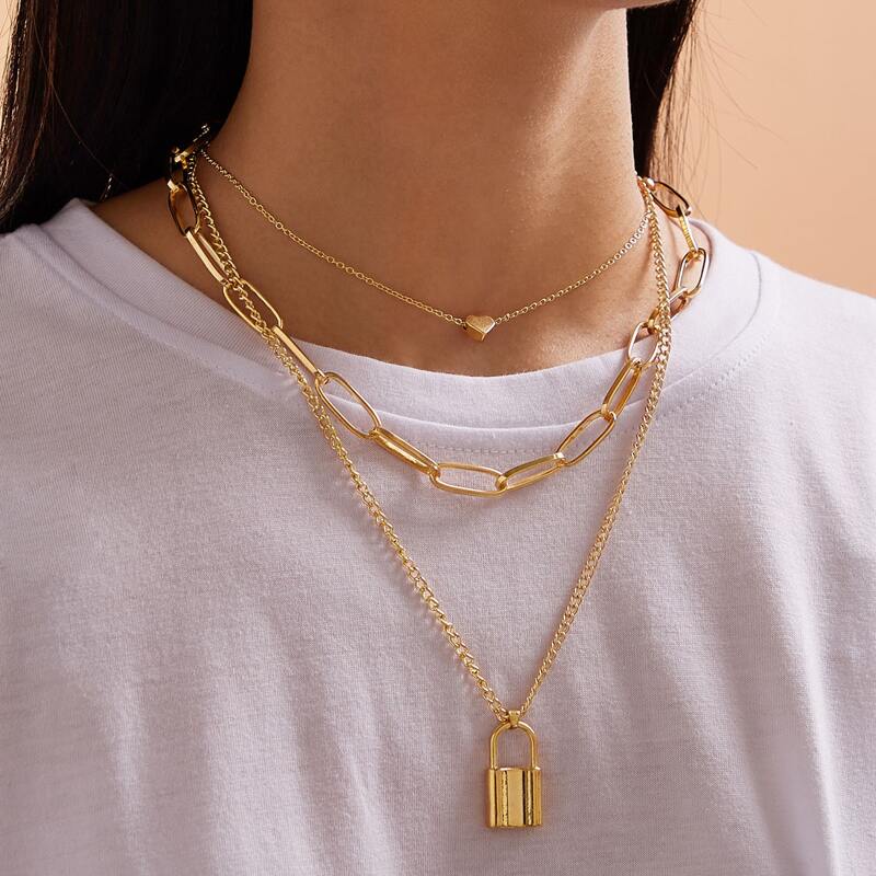 

1pc Lock & Heart Charm Layered Chain Necklace, Gold