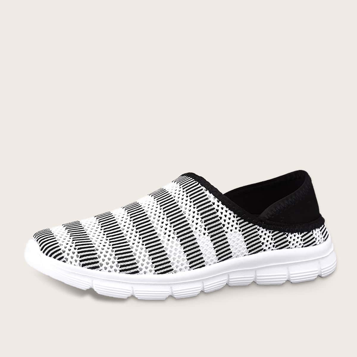 

Guys Mesh Panel Slip On Sneakers, Black and white