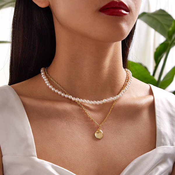 

1pc Faux Pearl & Shell Decor Layered Necklace, Gold