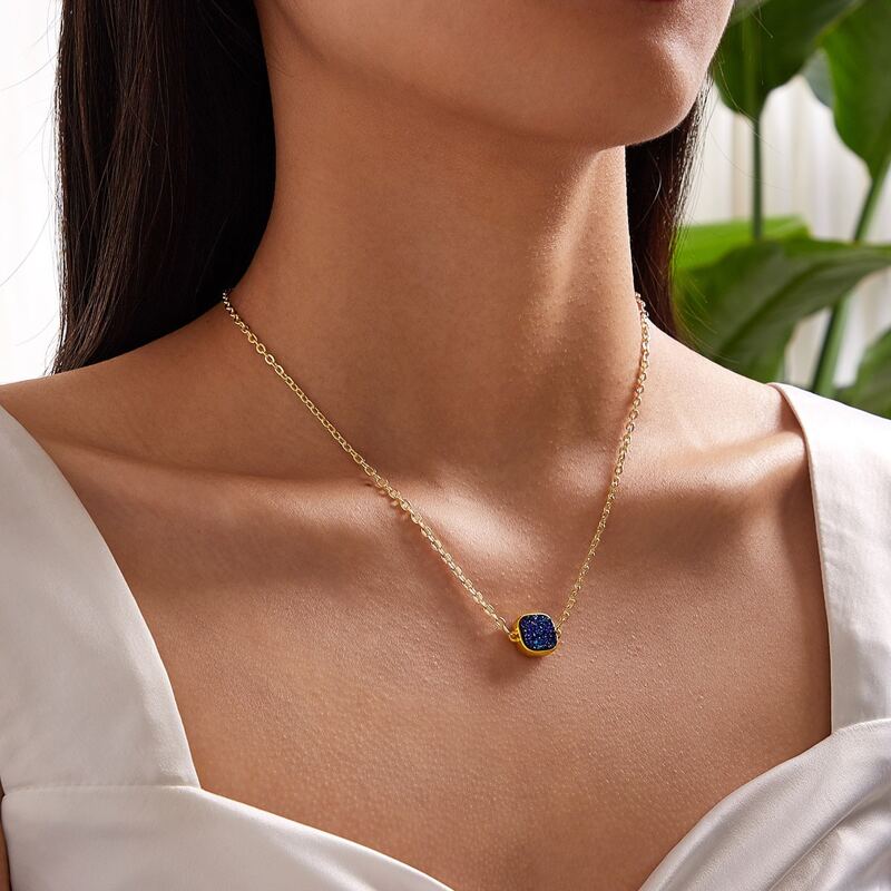 

1pc Geometric Charm Necklace, Multicolor