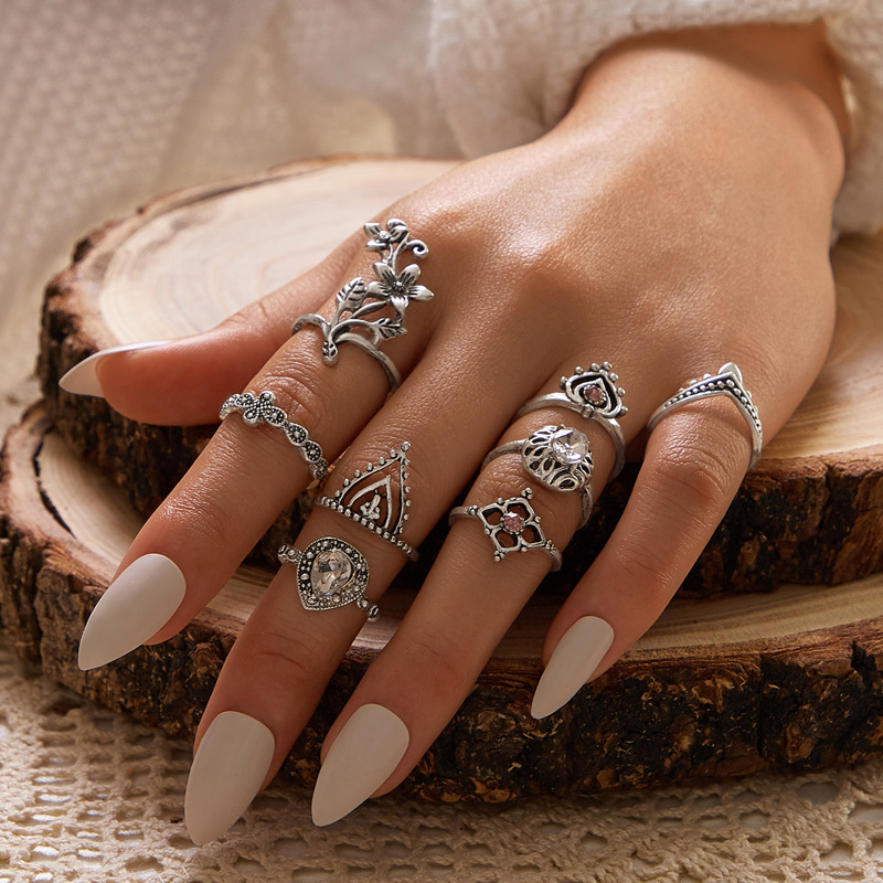 

8pcs Vintage Flower & Rhinestone Engraved Ring, Silver