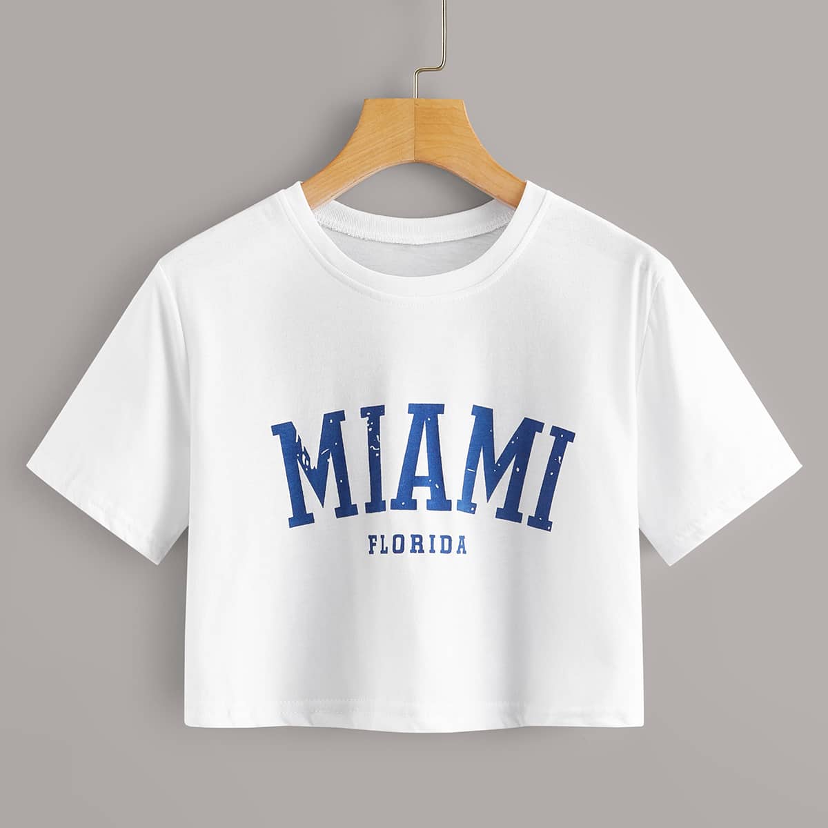 

Letter Graphic White Crop Top