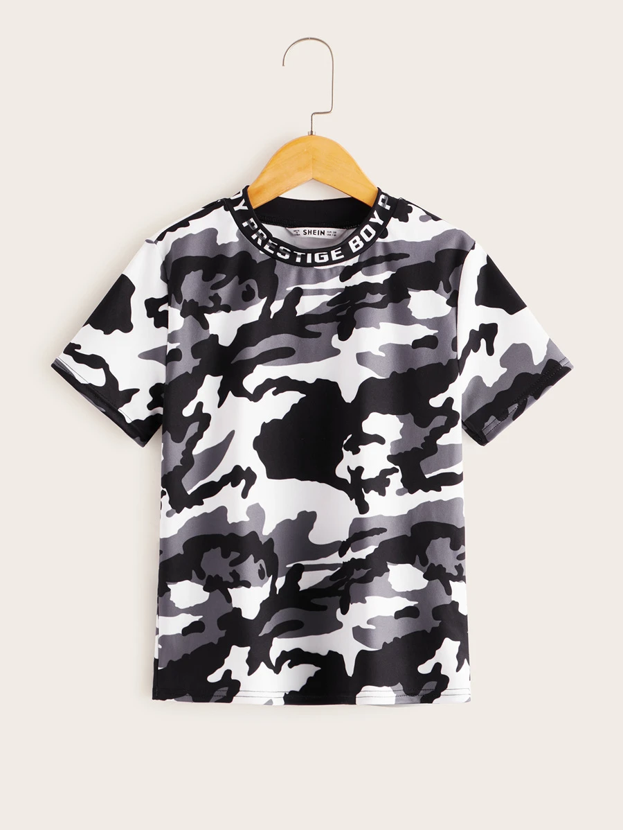 SHEIN Tween Boy Slogan Neckline Camo Tee