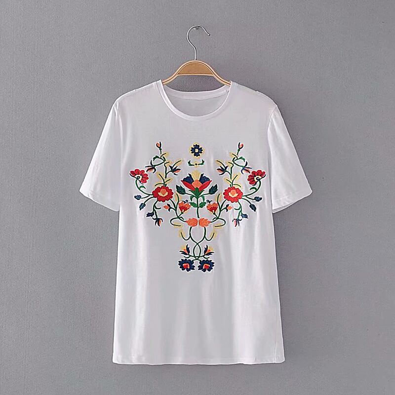 

Floral Embroidery Round Neck Tee, White