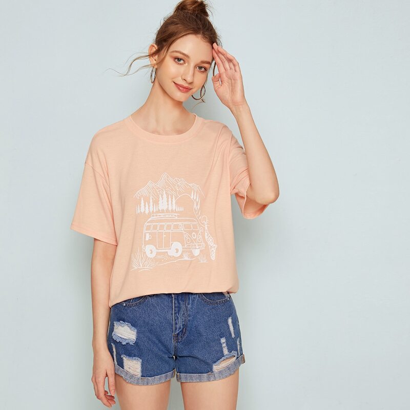 

Bus Graphic Oversized Pink Tee