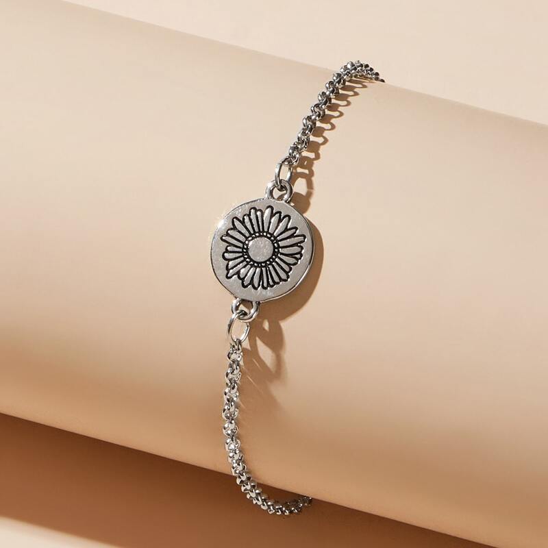 

1pc Round Floral Bracelet, Silver