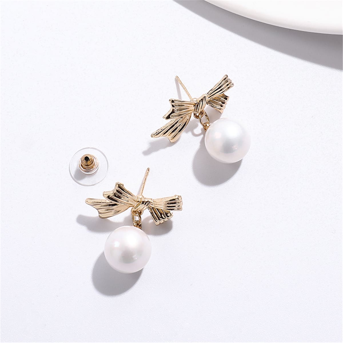 

1pair Faux Pearl & Bow Decor Drop Earrings, Gold