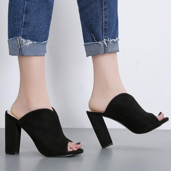 

Мюли с массивным каблуком, Чёрный