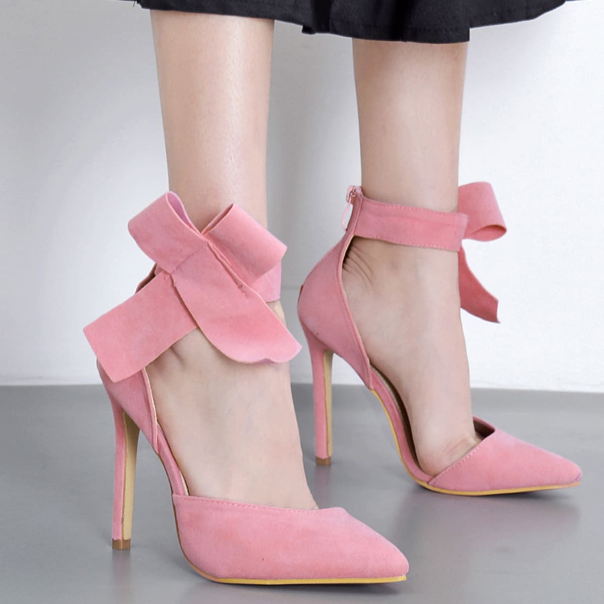 

Bow Decor Point Toe Stiletto Heels, Pink