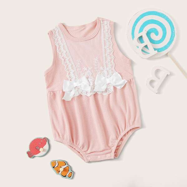 

Baby Girl Contrast Lace Bow Front Bodysuit, Pink