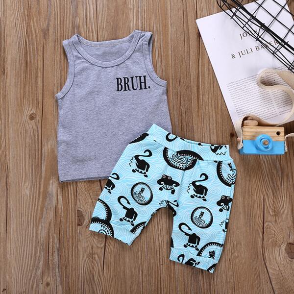 

Toddler Boys Letter Graphic Tank Top & All Over Print Shorts, Multicolor