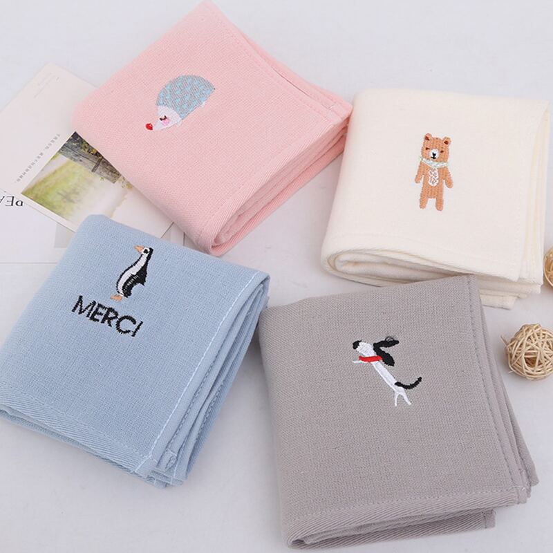 

1pc Cartoon Graphic Embroidery Towel, Multicolor