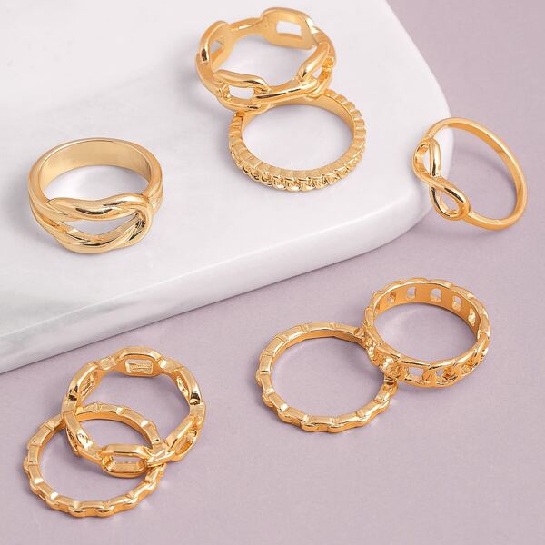 

8pcs Chain Link Stacking Rings, Gold