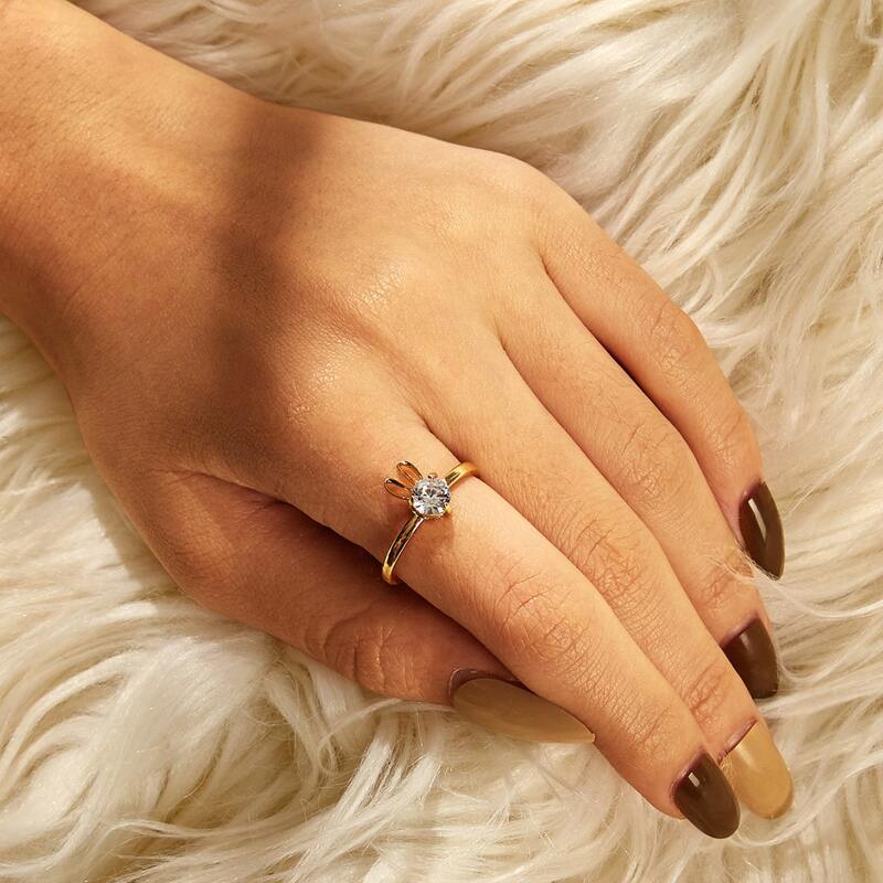 

1pc Rhinestone Engraved Ring, Gold