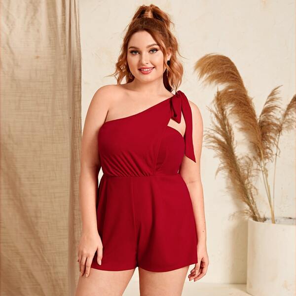 

Plus Knot One Shoulder Solid Romper, Burgundy