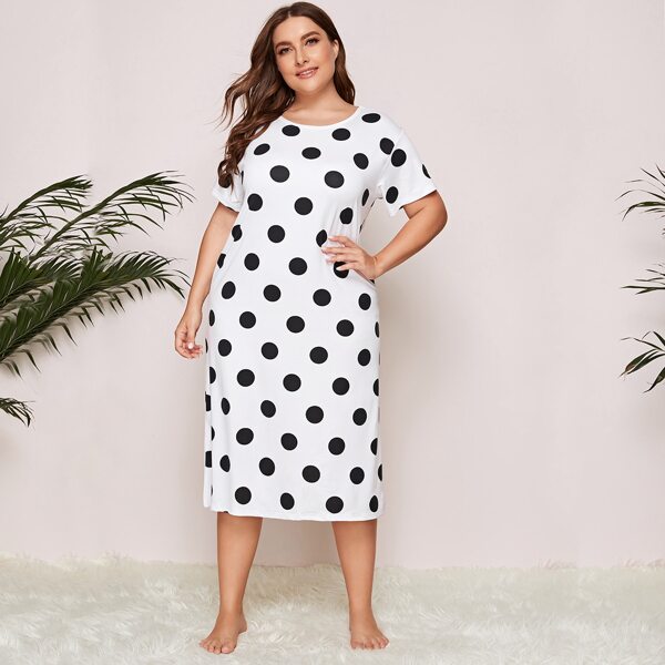 

Ночная рубашка размера плюс в горошек, Белый