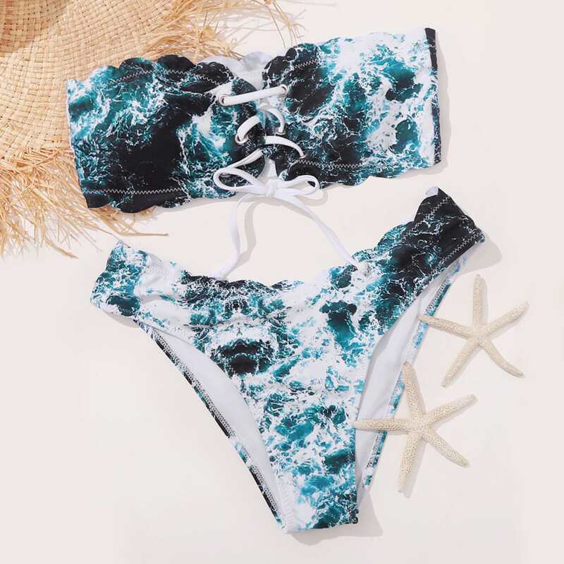 

Tie Dye Scallop Lace-up Front Bandeau Bikini Swimsuit, Multicolor
