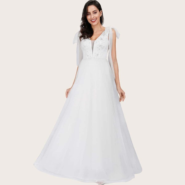 

Knot Straps Applique Detail Mesh Prom Dress, White