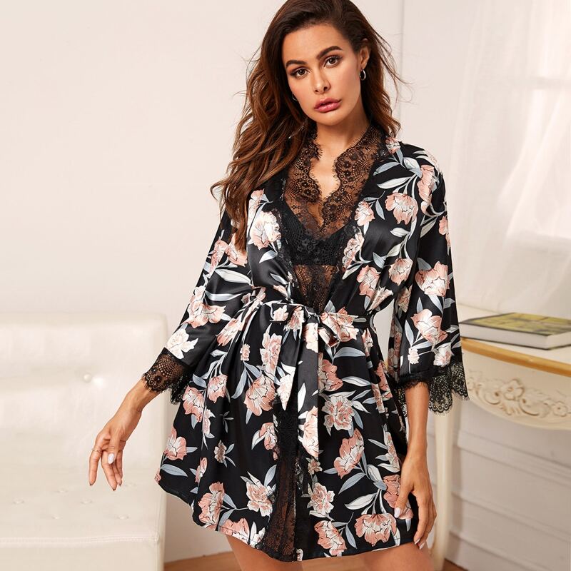 

Contrast Lace Floral Print Belted Satin Robe, Multicolor