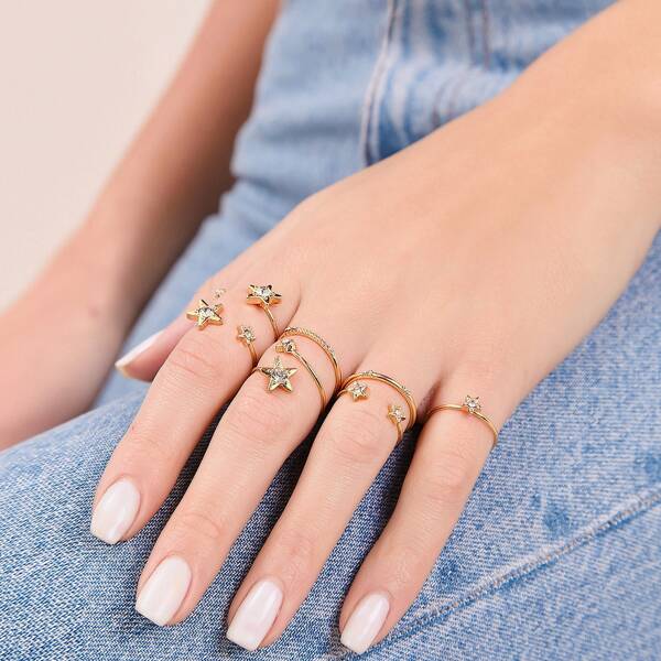 

7pcs Rhinestone Star Dainty Stacking Rings, Gold
