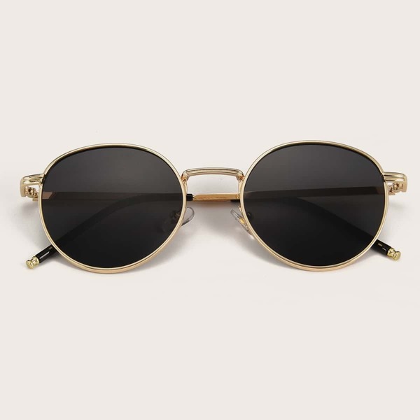 

Round Metal Frame Sunglasses With Case