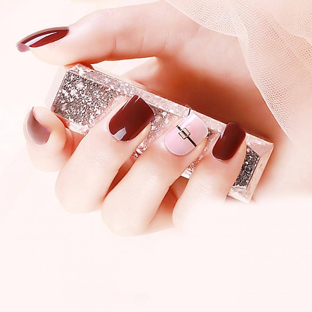 

24pcs Geometric Pattern Fake Nails & Double Sided Tape & Manicure, Multicolor