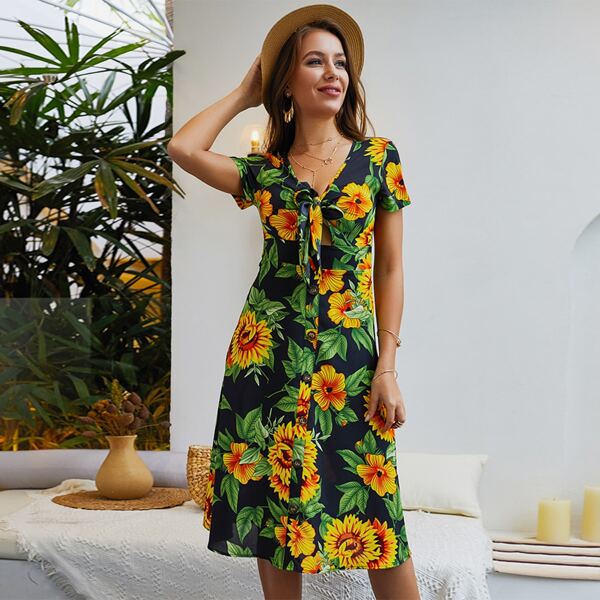

Sunflower Print Tie Front Peekaboo Long Dress, Multicolor