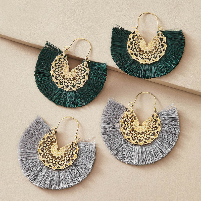 

2pairs Hollow Out Flower Pattern Fringe Drop Earrings, Multicolor