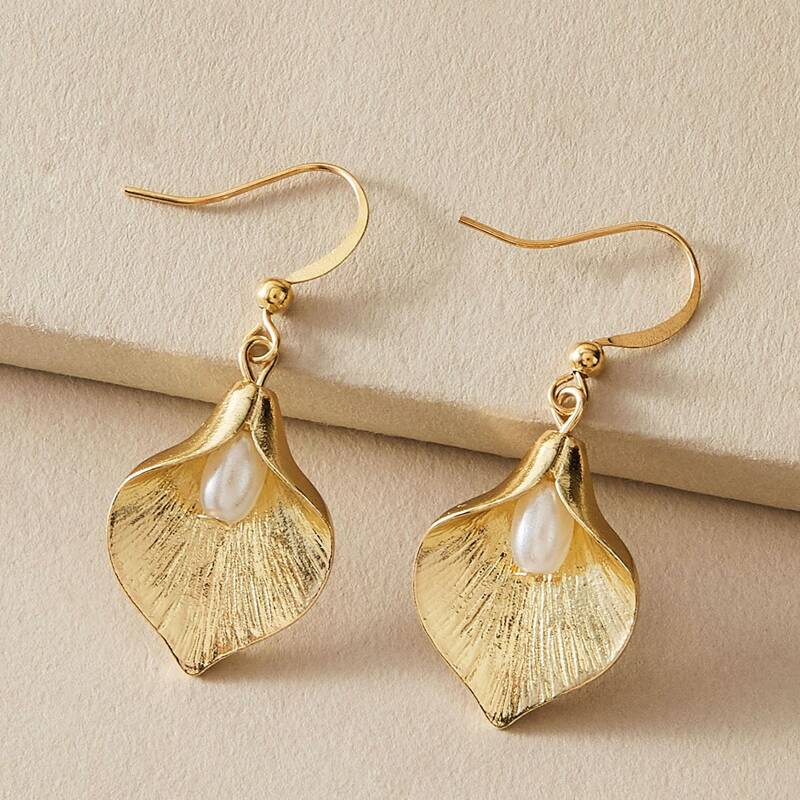 

1pair Pearl Decor Drop Earrings, Gold