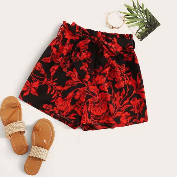 

Plus Allover Floral Print Belted Paperbag Shorts, Multicolor