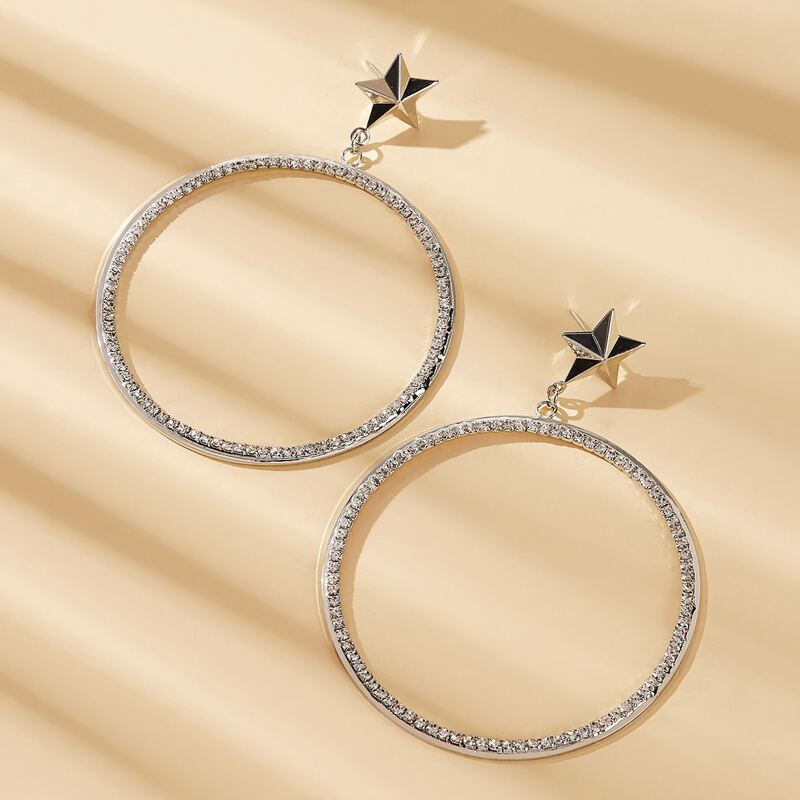 

1pair Rhinestone Engraved Round Drop Earrings, Silver
