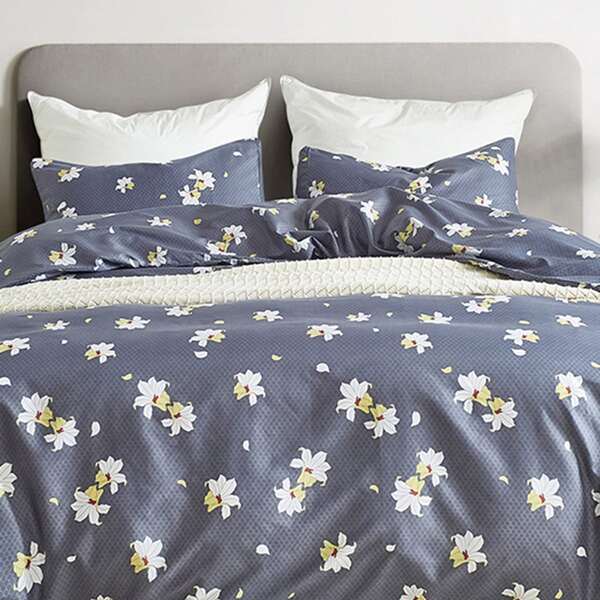

Flower Print Honeycomb Bedding Sets Without Filler, Grey