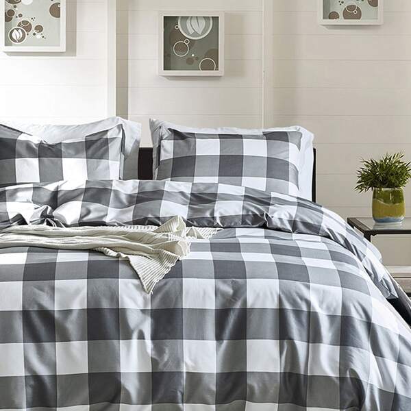 

Gingham Print Bedding Sets Without Filler, Multicolor