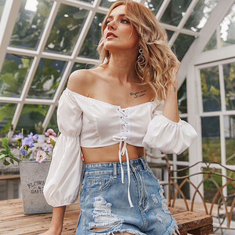 

Lace Up Front Gathered Sleeve Crop Top, White