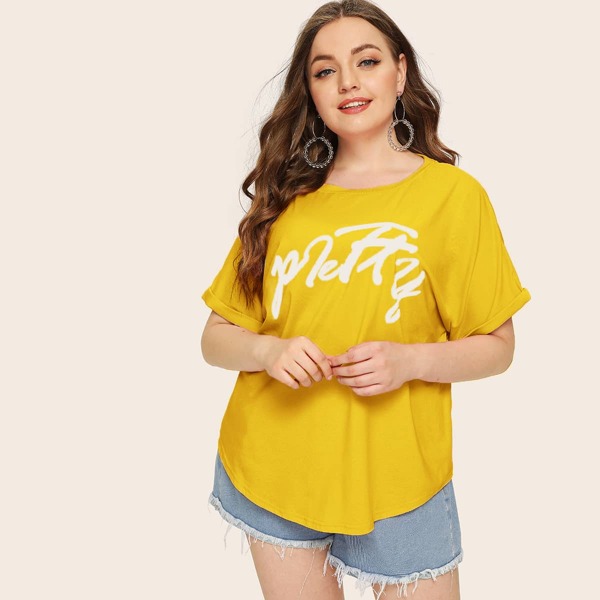 

Plus Letter Graphic Rolled Up Sleeve Curved Hem Tee, Yellow
