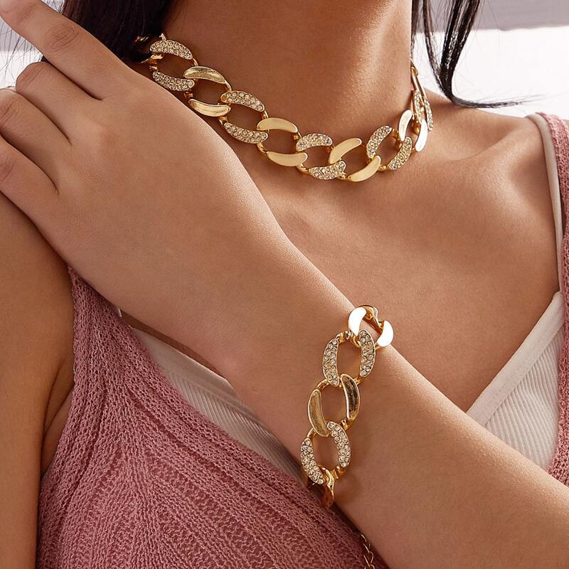 

2pcs Rhinestone Engraved Bracelet & Necklace, Gold