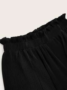 SHEIN EZwear Ruffle Waist Pleated Shorts - Black - View 3