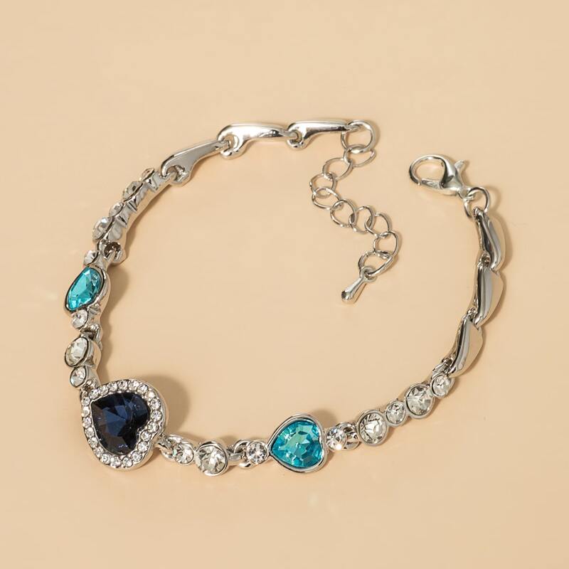 

1pc Rhinestone Engraved Heart Decor Bracelet, Multicolor