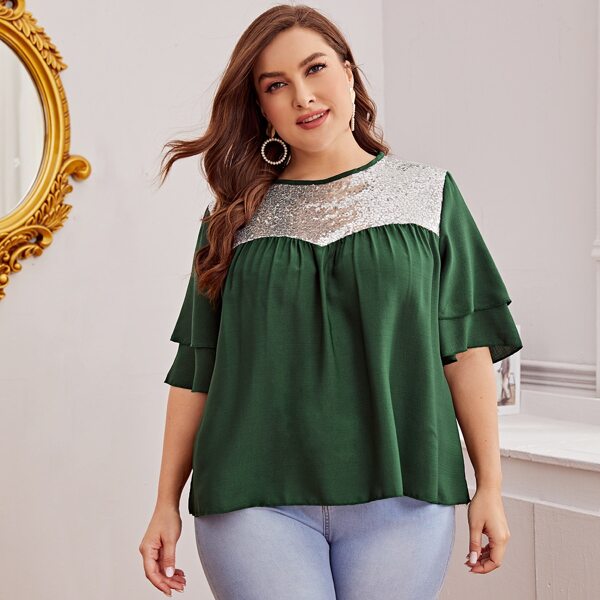 

Plus Contrast Sequin Keyhole Back Blouse, Green